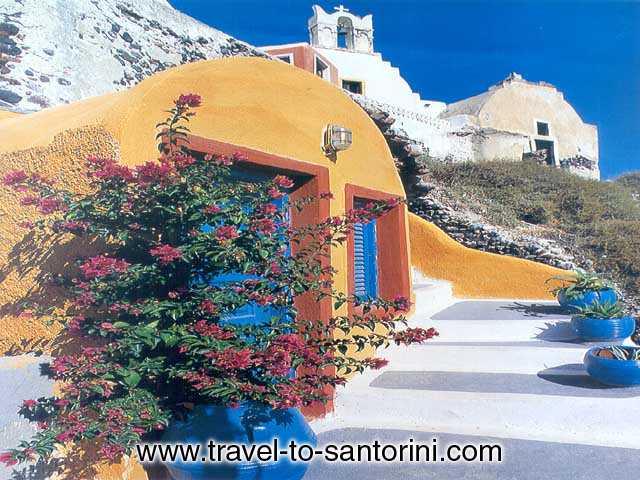 TRADITIONAL HOUSE - A traditional Santorini house, called 