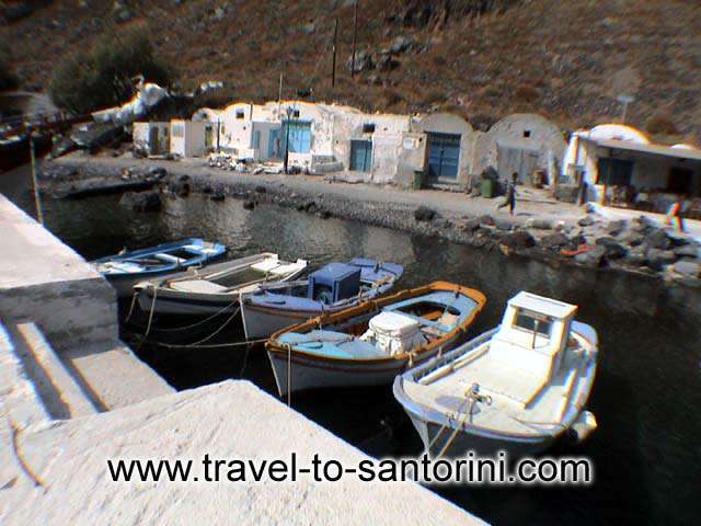 Fishing boats - Fishing boats in the small port of Thirassia