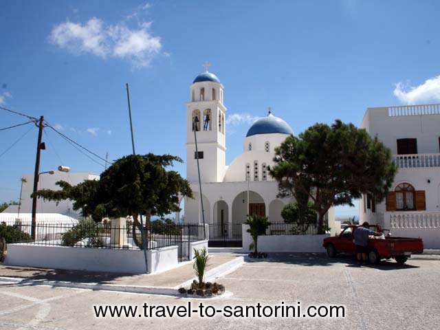 CHURCH - Church in Vourvoulos square