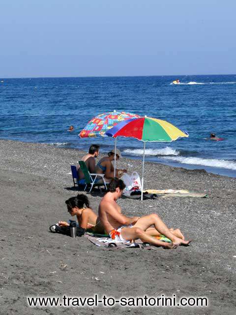 UNTOUCHED PART - For those that don't like organised beaches, there are plenty of spots in Perivolos to enjoy the sea.