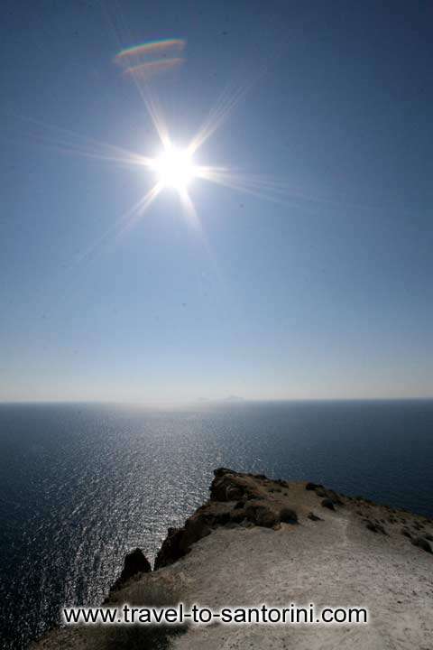 SUN & ROCK - View of Christiana islands in the sea