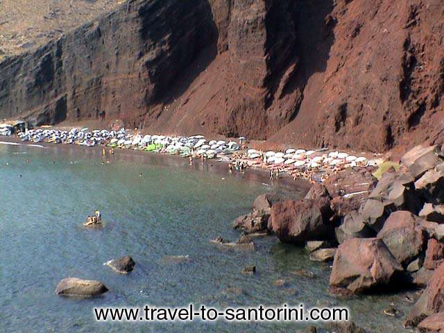 RED BEACH - Picture of Red beach taken from the path to the beach from Akrotiri.