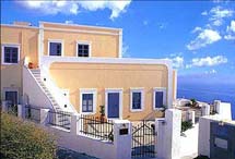 NEOKLASSIKO KOUKOULI - TRADITIONAL APARTMENTS IN  FIRA