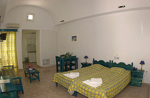 Inside Studio view of Scorpios apartments CLICK TO ENLARGE