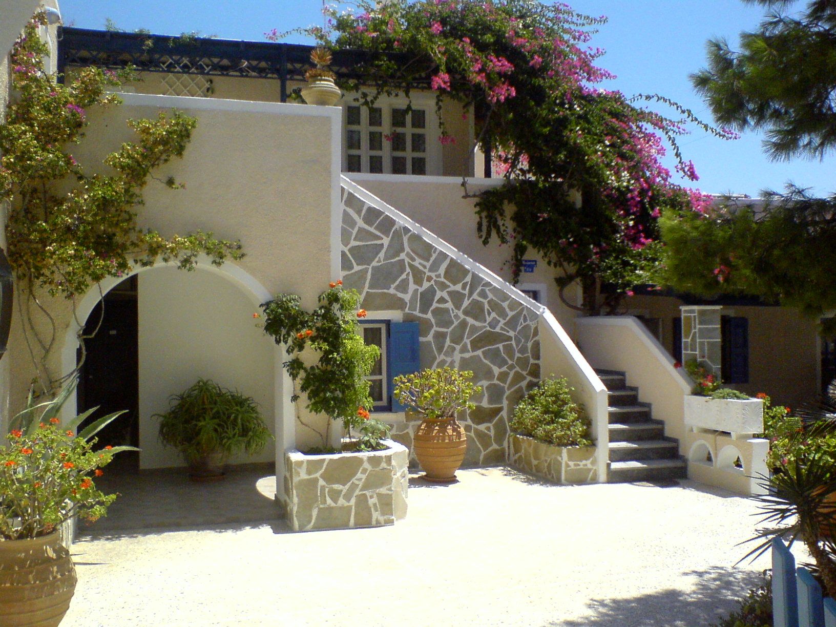 BEST WESTERN PARADISE HOTEL  HOTELS IN  Akrotiri