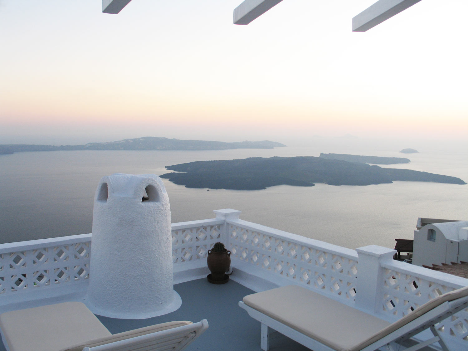 SANTORINI MANSION IN  IMEROVIGLI