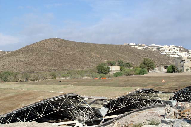 A male tourist was killed and at least six people were injured when a huge state-of-the-art steel roof covering the Akrotiri archaeological site on Santorini collapsed yesterday afternoon. More on 